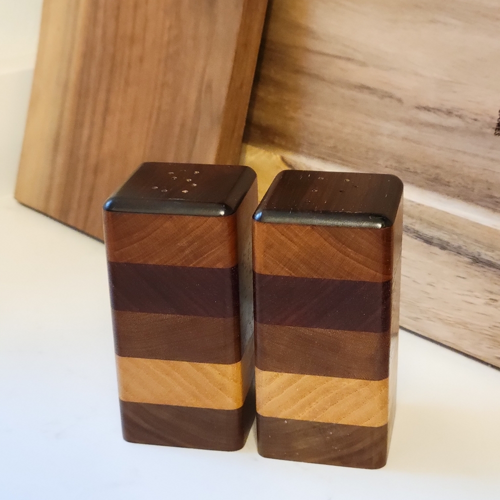 Vintage MCM salt & pepper shakers set - wood
